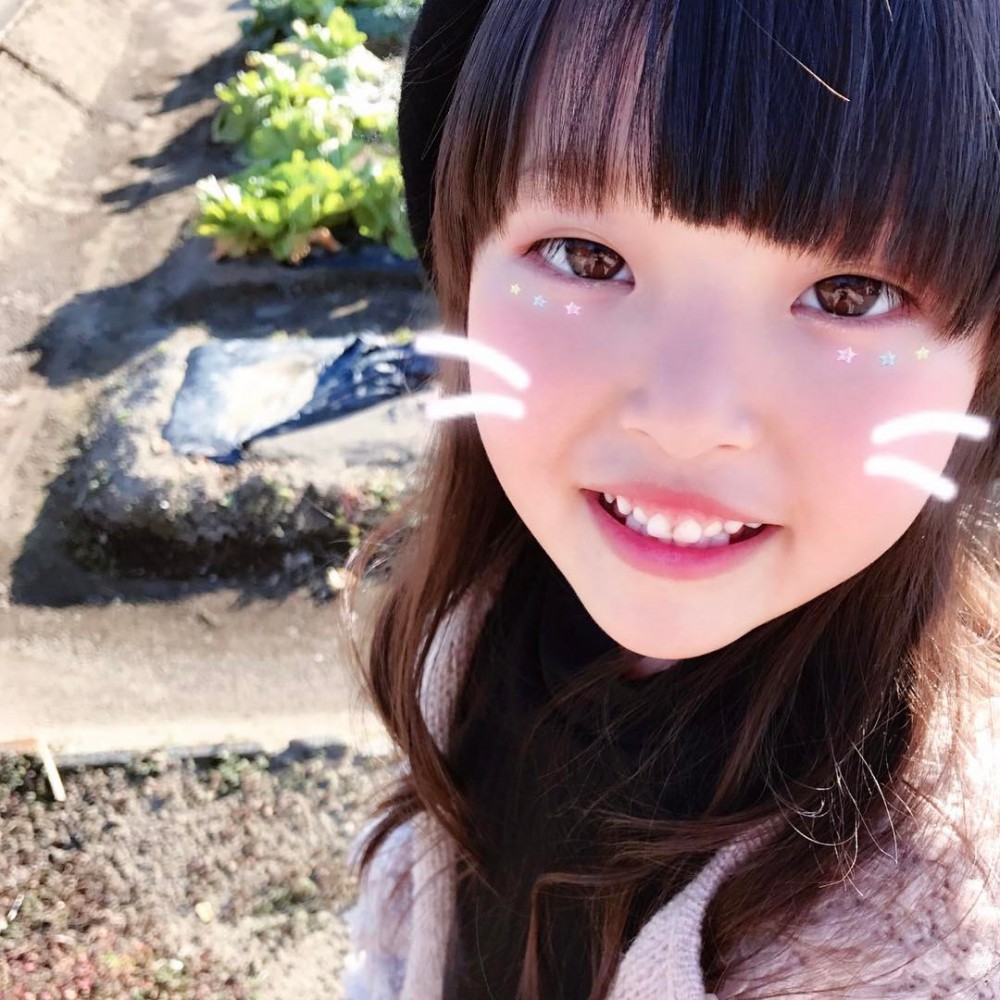 立即追踪日本小女生的穿搭日常～让6岁的她告诉你什麼是时尚!