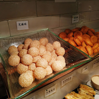 素食自助餐 - 大量炸物