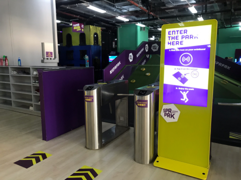 萬聖節活動 -  透過手帶入場