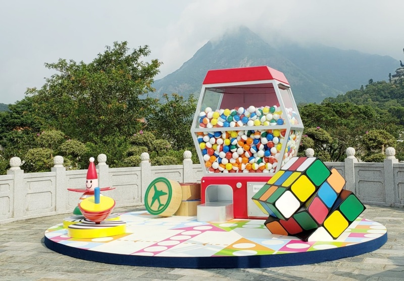 週末活動 - 3米高巨型纜車扭蛋機