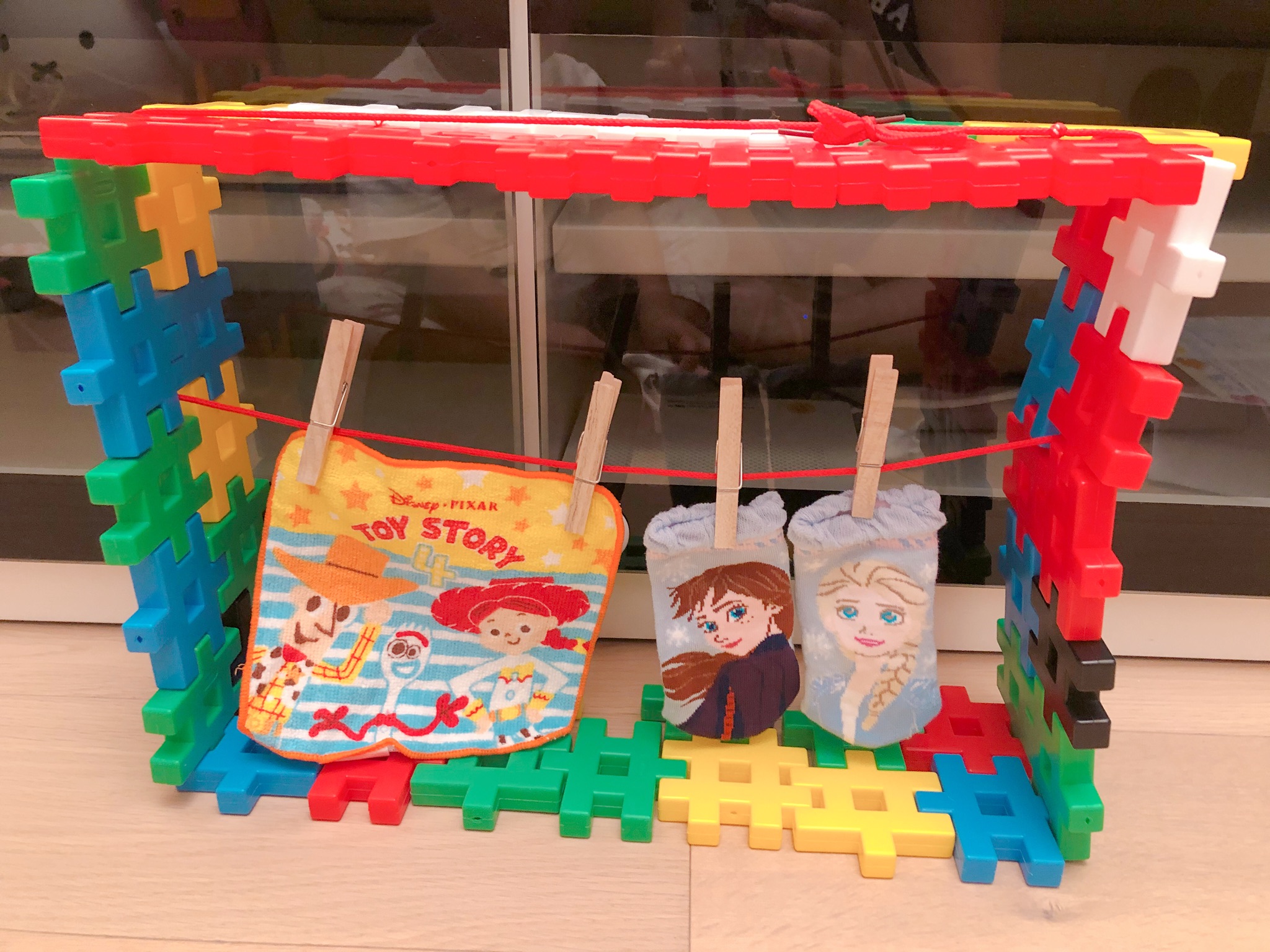 幼稚園備試 - DIY晾衫架