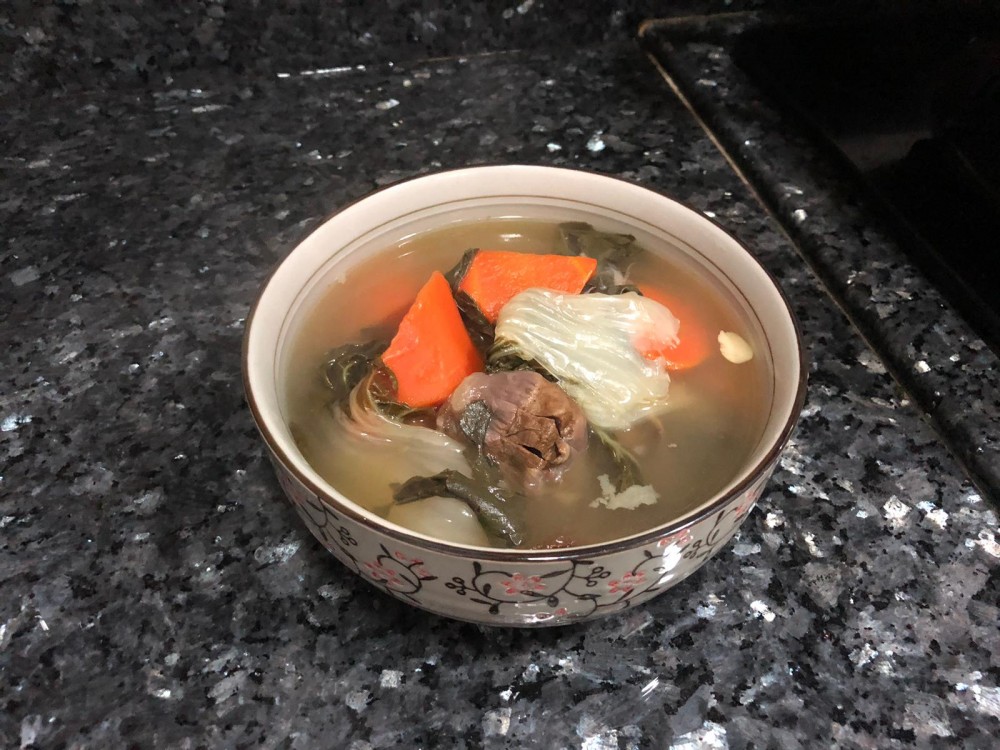 中小火煲2小時,熄火下鹽便可
