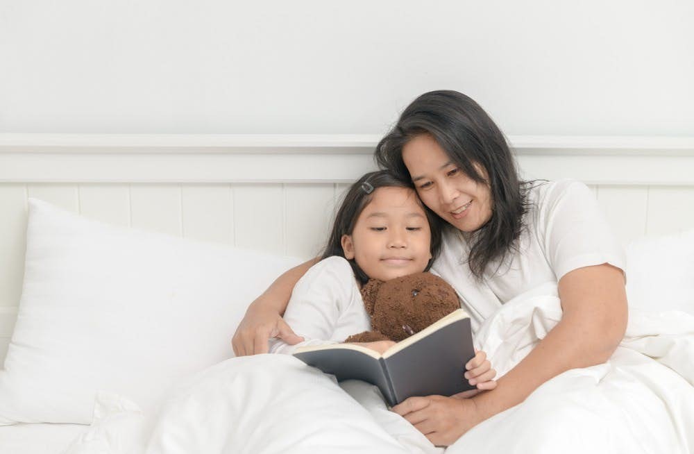 培養孩子閱讀習慣：在孩子面前做個好榜樣，多與孩子一同閱讀