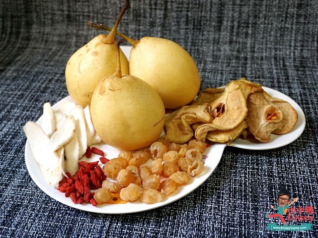 湯水分享:雪梨三個、雪梨乾一両、淮山一両、圓肉一両、杞子一湯匙~