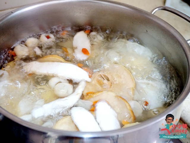 湯水分享:繼續用大火加蓋煲約15分鐘~