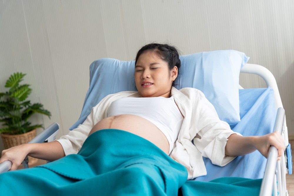 薰衣草、乳香、羅馬甘菊和柑桔等精油能有效幫助準媽媽保持鎮定和放鬆