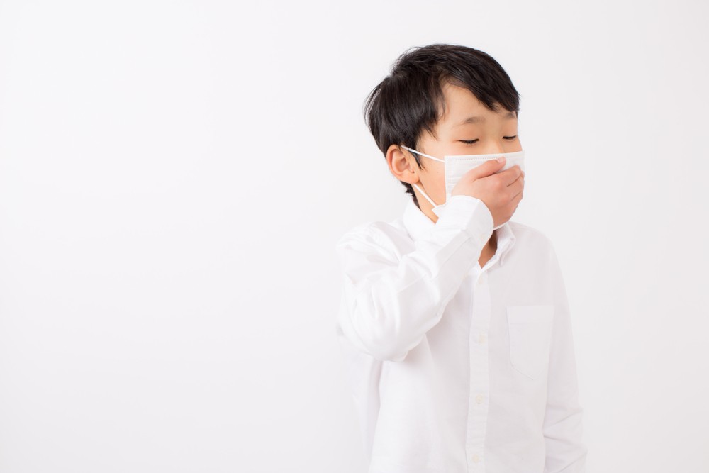 如遇縱火及催淚煙,要趕快離開現場。