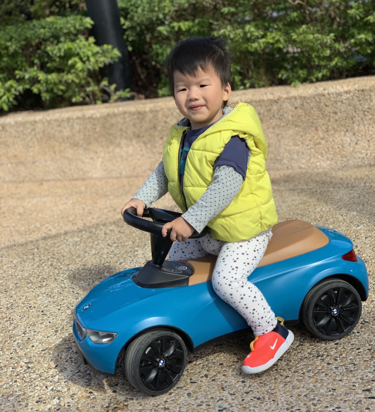 教養之道 - 在安全距離下觀察孩子