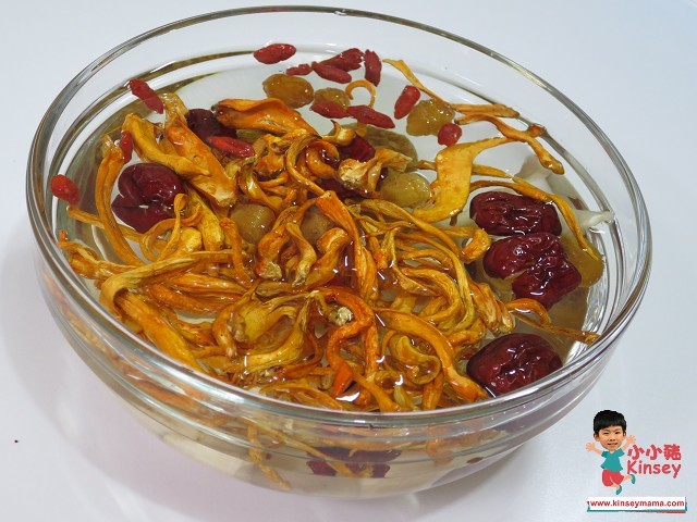 湯水分享:其他藥材就浸洗一陣~