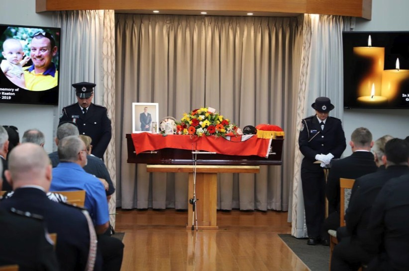 澳洲山火：殉職消防員出殯 