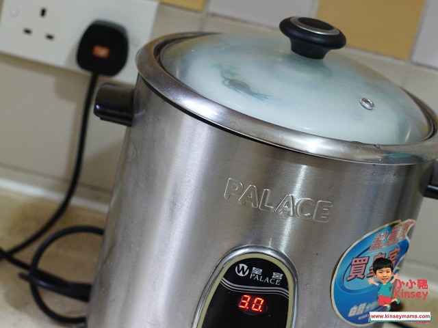 湯水食譜:然後放入電子燉盅燉3小時~
