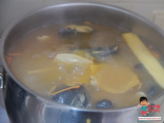 湯水食譜：之後轉慢火加蓋煲多1.5小時~