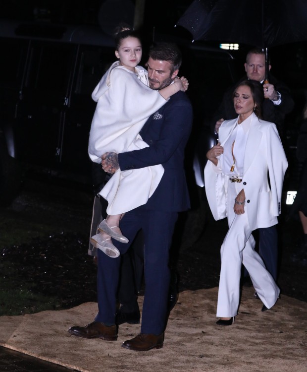 碧咸抱哈七出席受洗儀式