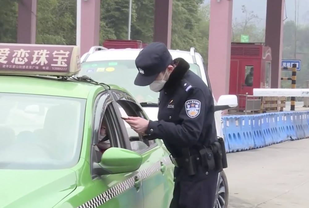 武漢肺炎：民警