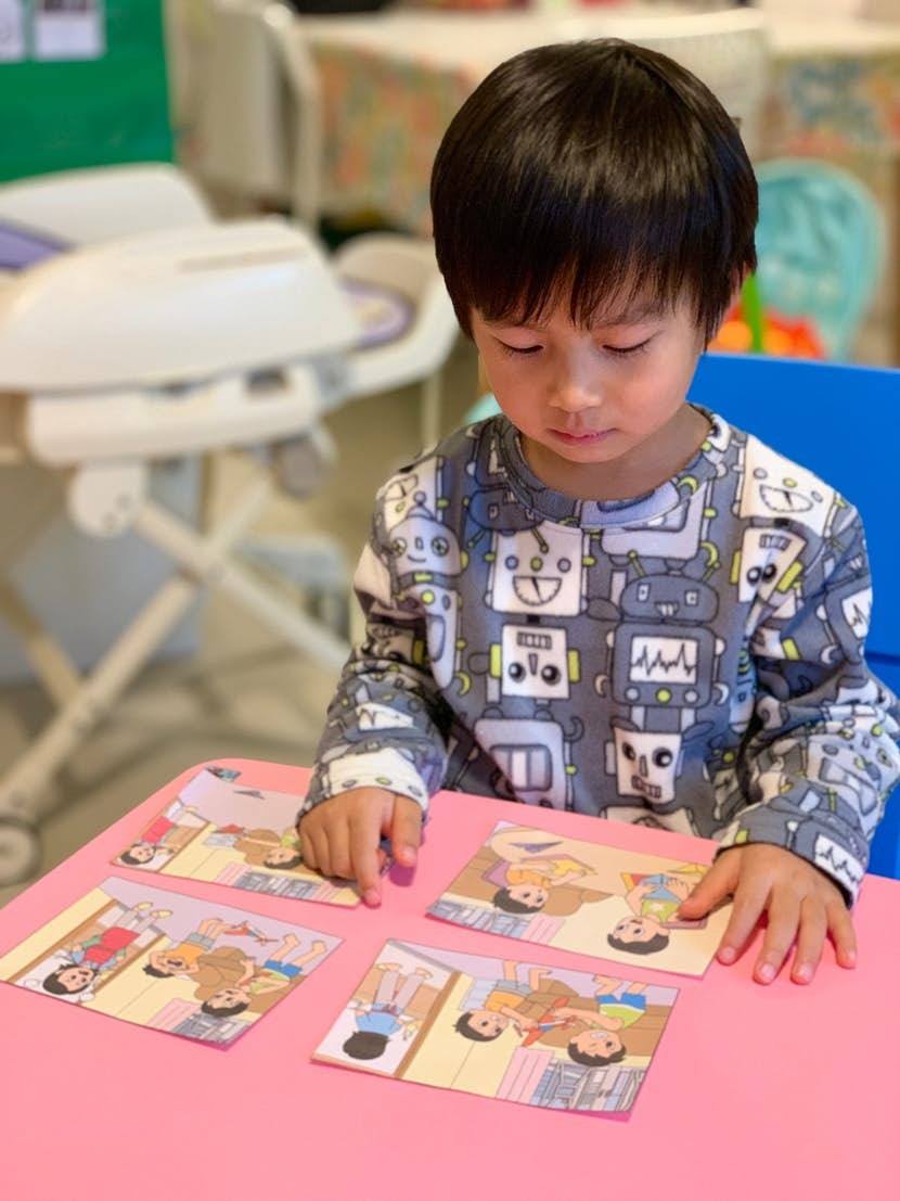 15856131738120story telling cards_1