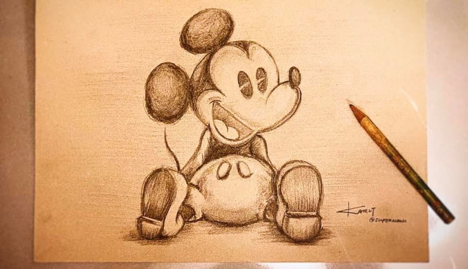 只要18個步驟，跟著影片就能畫出一隻可愛的米奇。