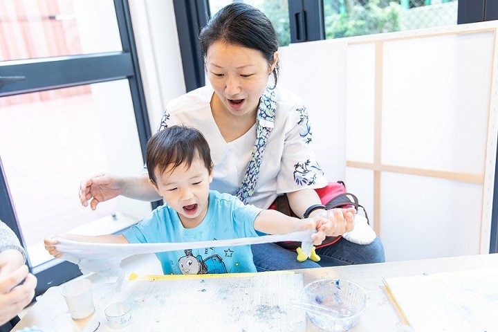 遊戲中學習最適合幼兒。
