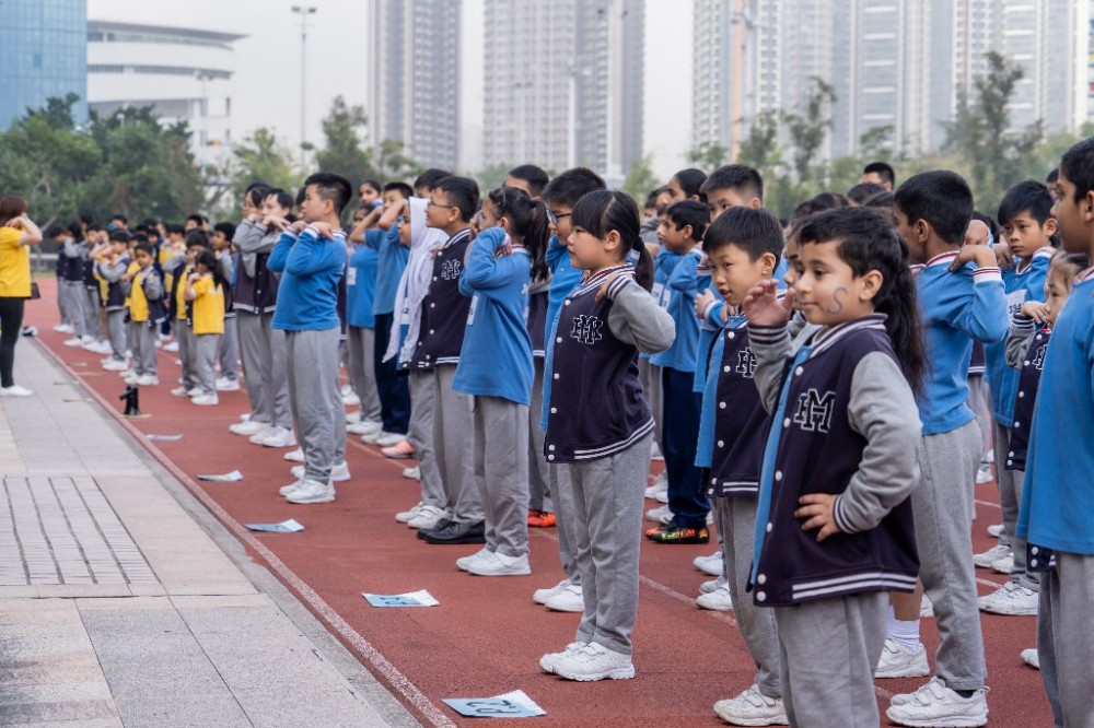 今個學年學校將不會再有群體體育活動。