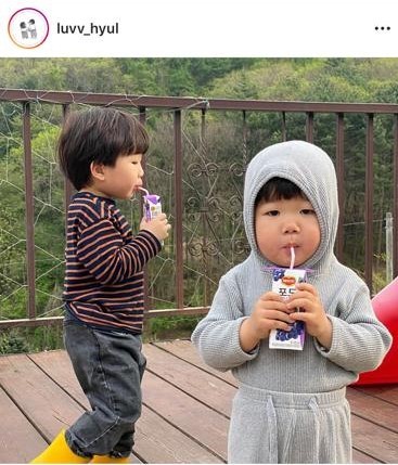 韓國媽媽育有一子一女。