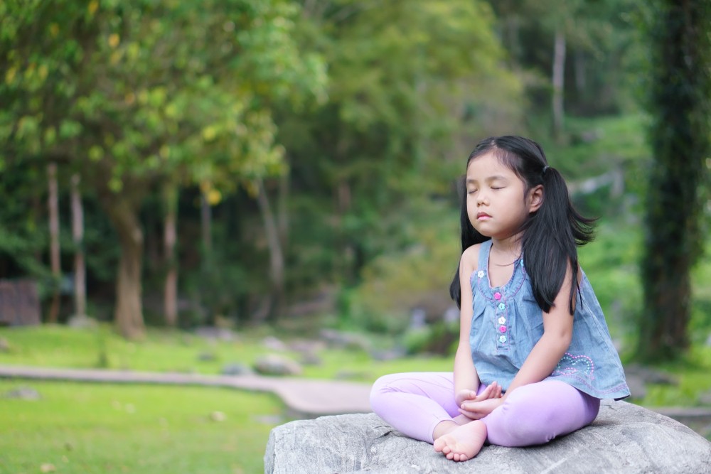靜觀練習有助小朋友的情緒管理。