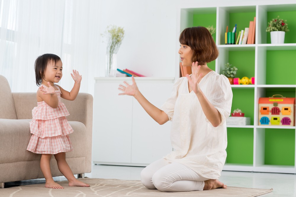 彈唱加上身體律動的音樂故育最適合幼兒。