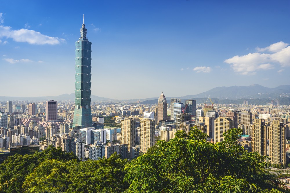 台灣留學生可選擇回港工作2年。