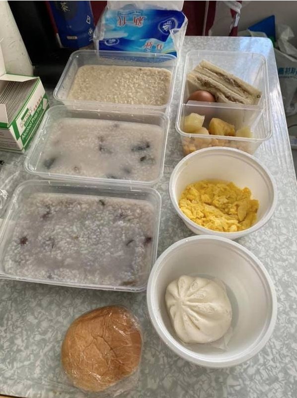 爸爸分享的餐點。