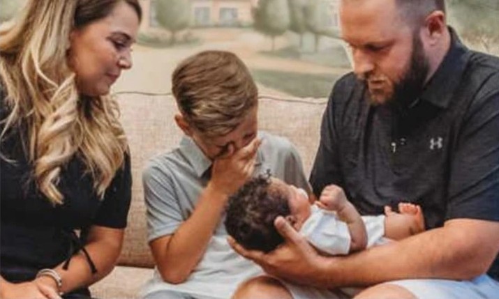 九歲兒子哭了起來。