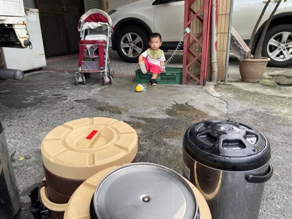 用防走失手帶。