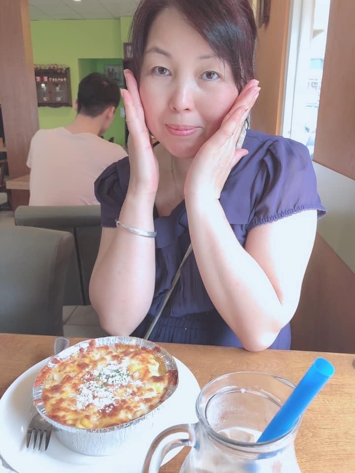奶奶很活潑。