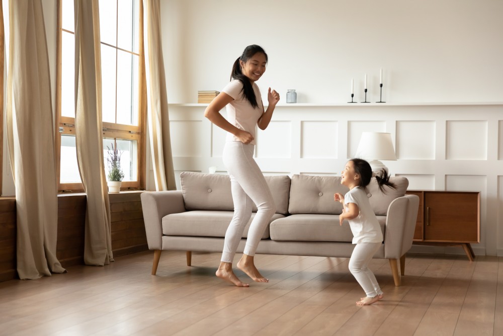 kids dancing