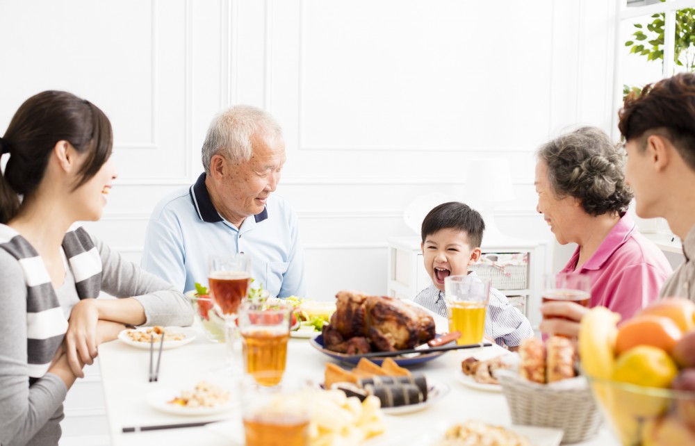 happy family dinner