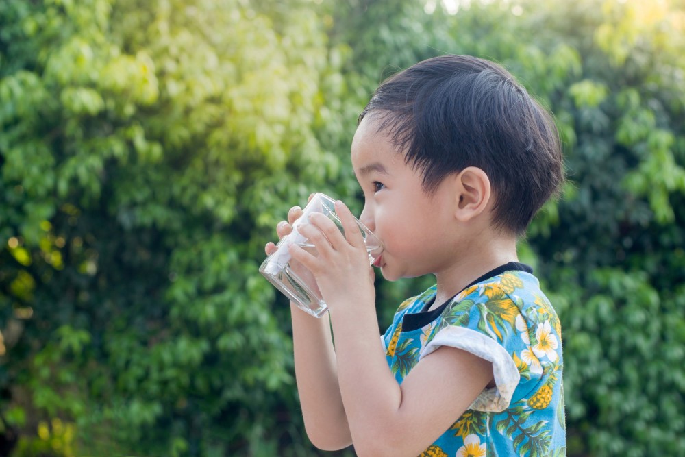 drink water