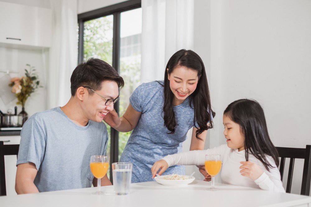 happy family dinner