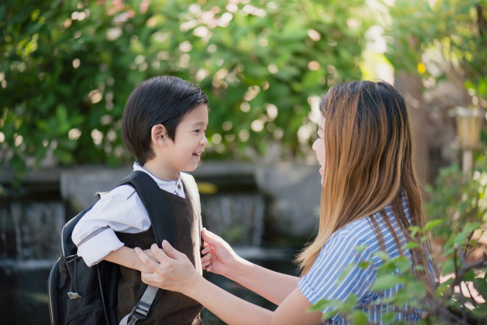 kids going school