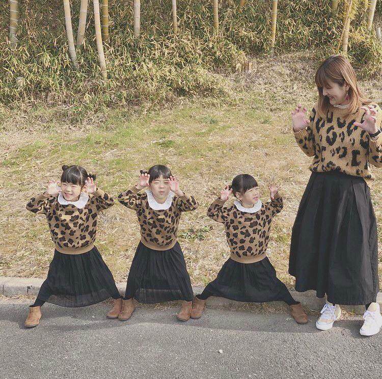 四母女。