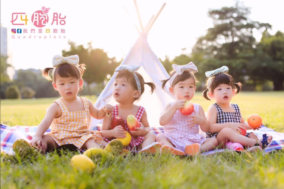 我們是四胞胎 FB