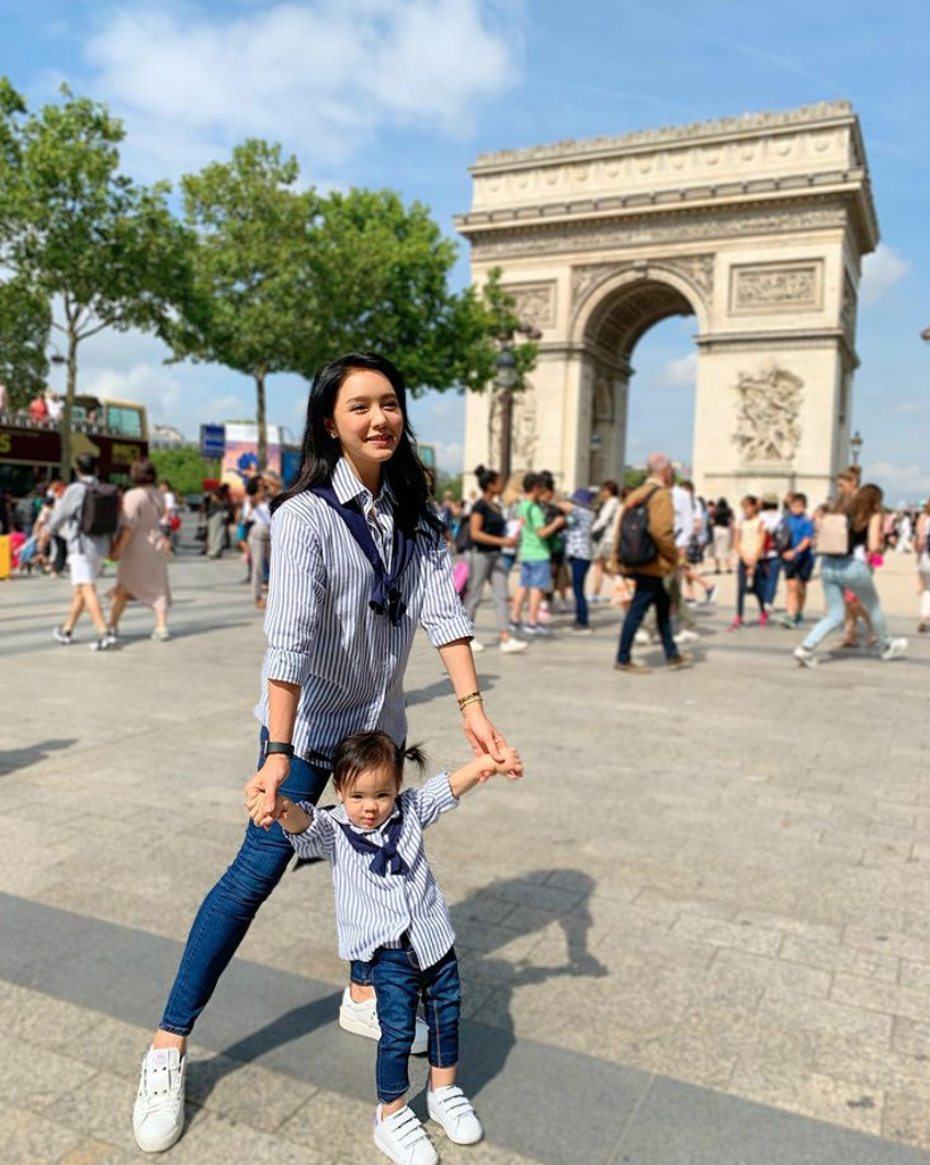 官恩娜 IG