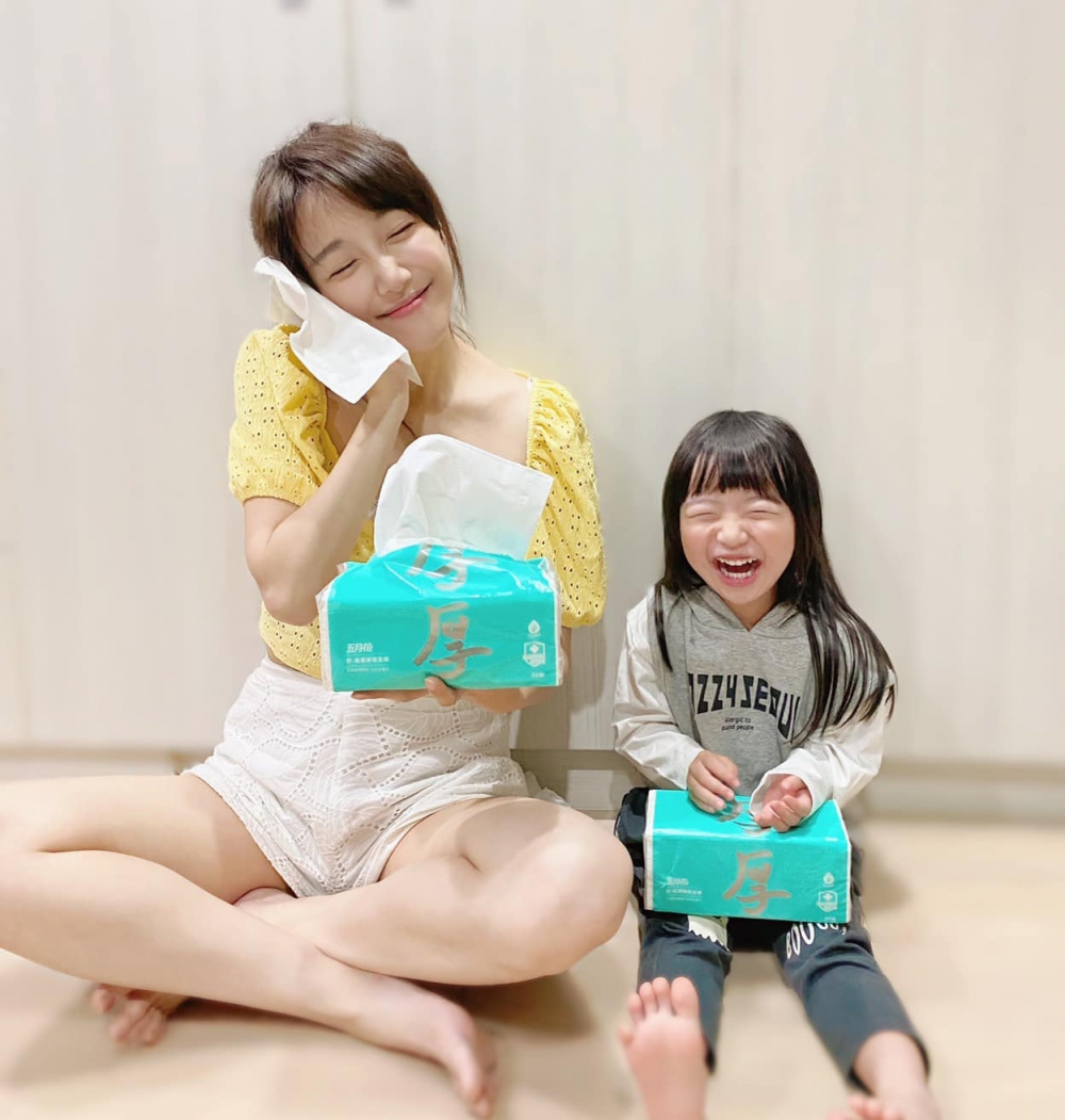 雙胞胎佩佩 韓式婚紗女王 FB