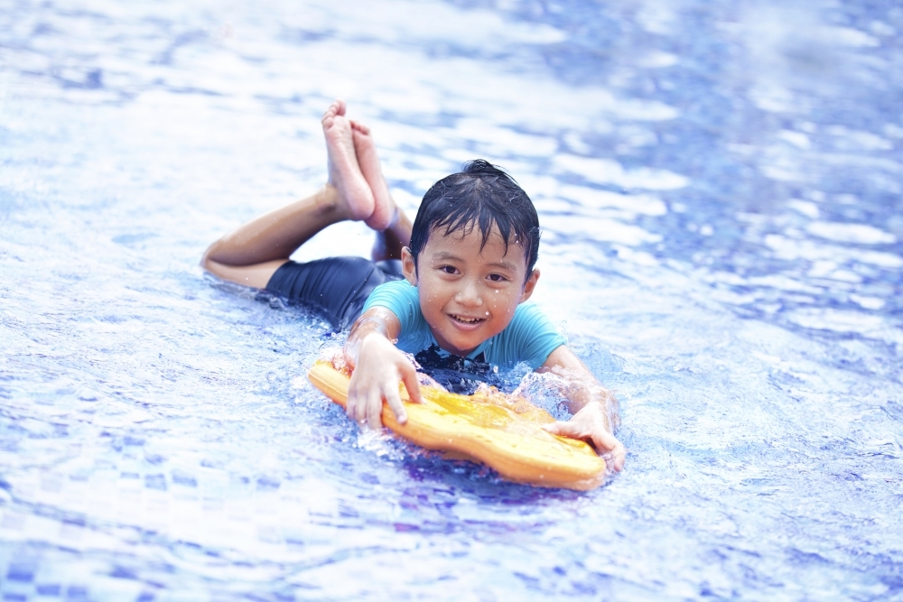 swim