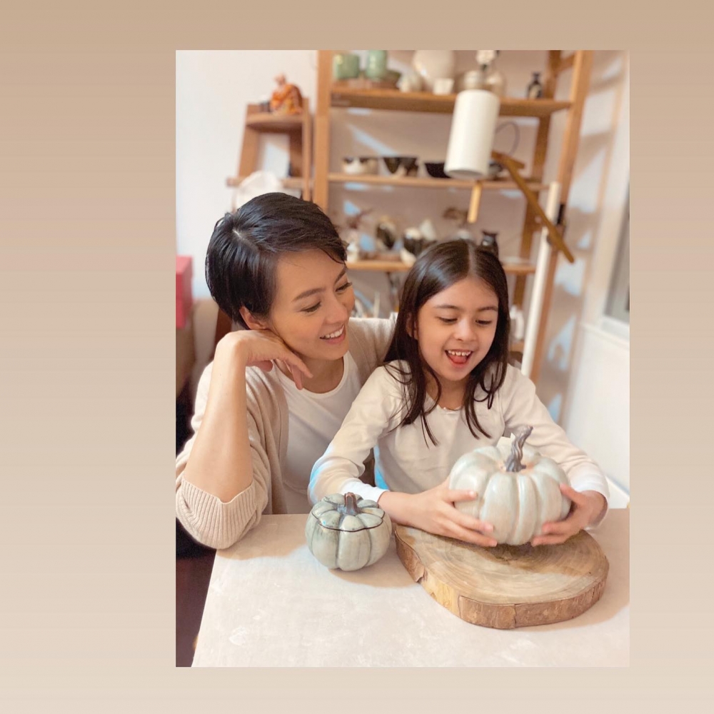 梁詠琪 Gigi Leung Wing Kei@FB