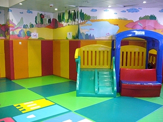 親子室內好去處黃泥涌體育館