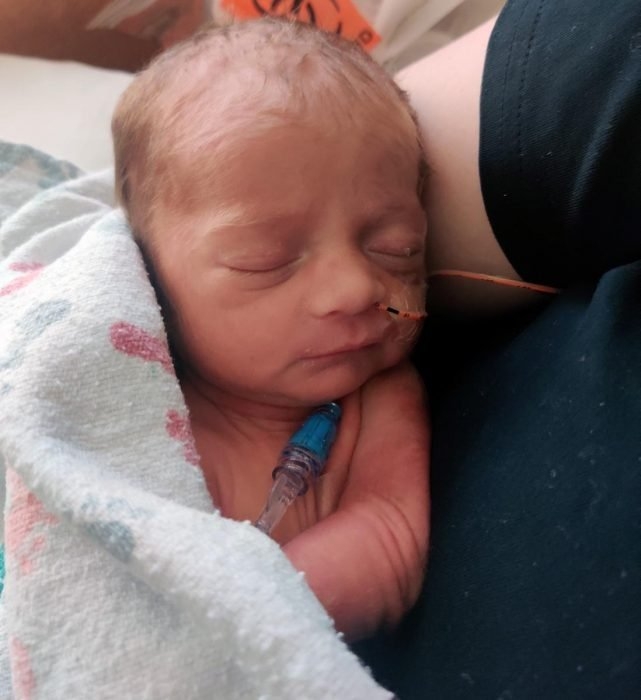 Charity的女兒,在媽媽的腹中待到接近34周健康出生