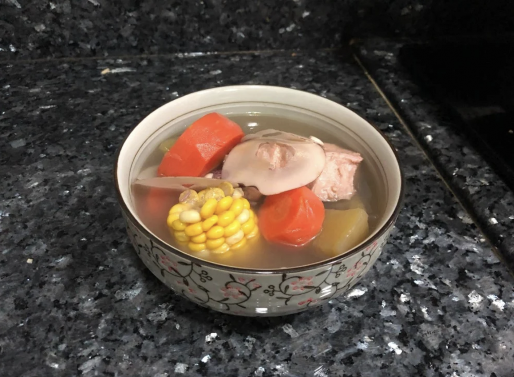 粟米椰棗海底椰雪蓮果瘦肉成品