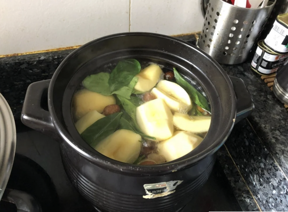 龍脷葉海底椰桔餅石黃皮蘋果水成品