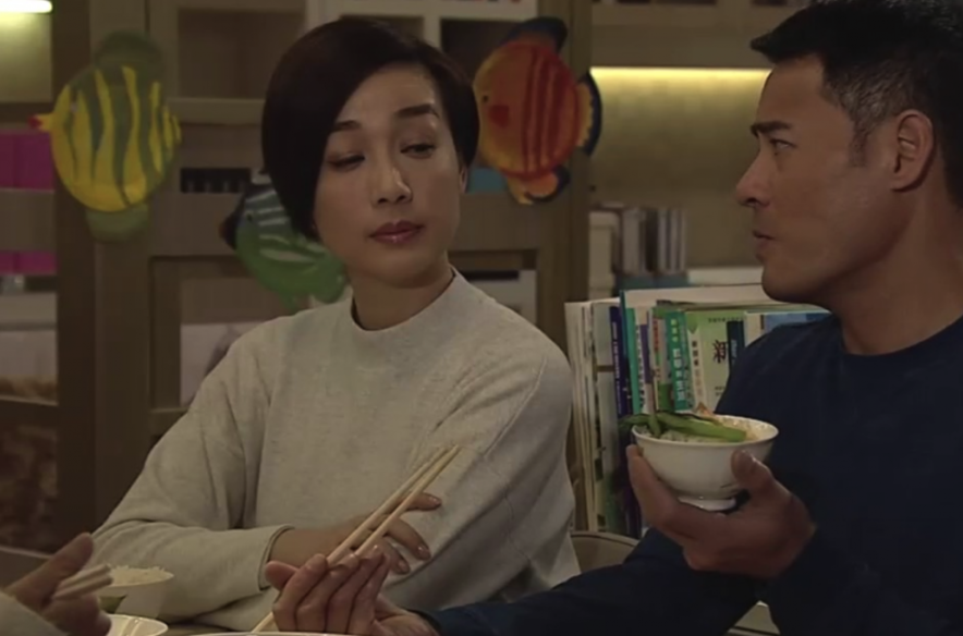 不少人反斥責港媽的道德及家庭價值觀才有問題