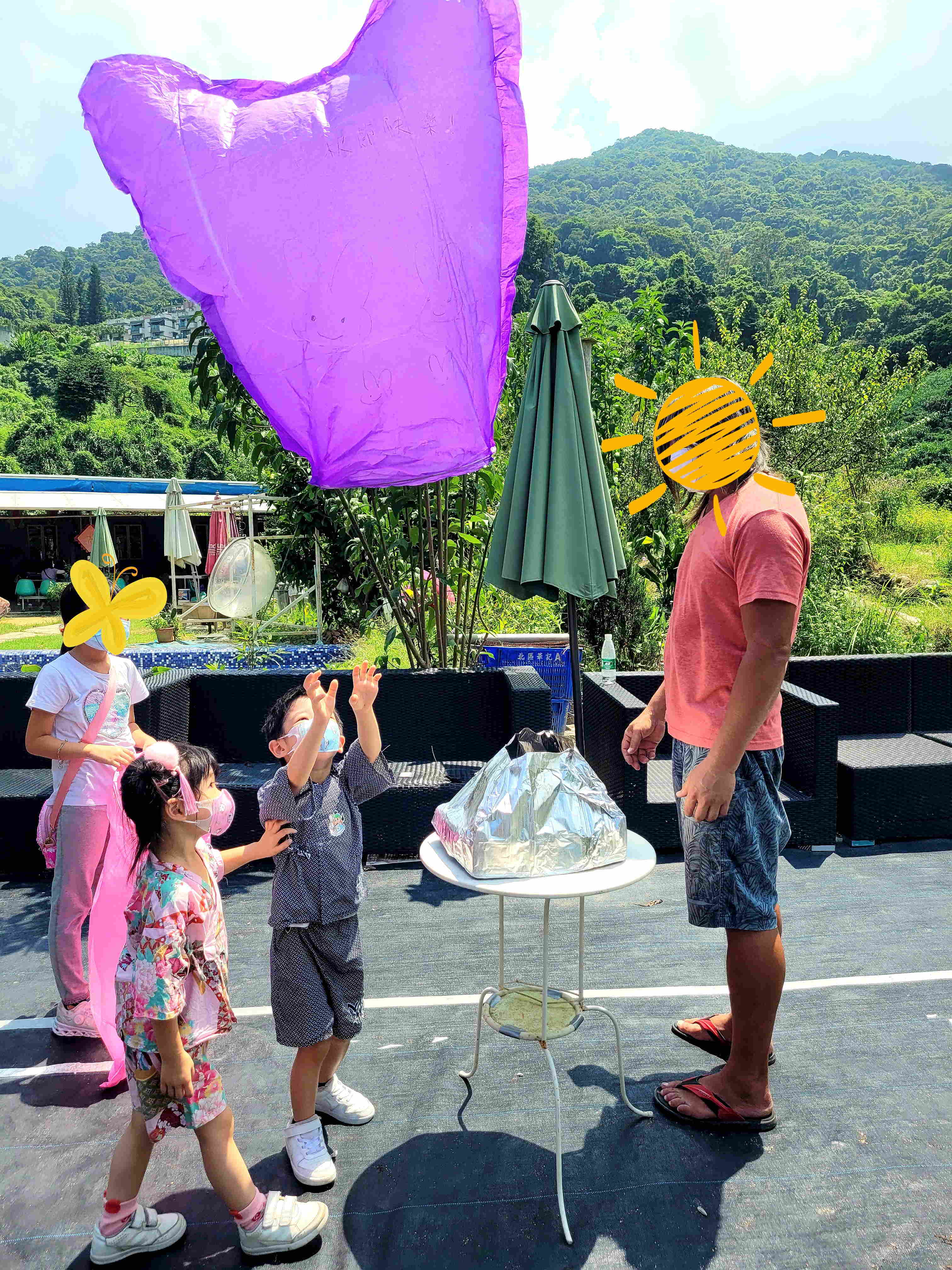 由於天燈唔會飛好遠,所以可以執返屋企留為紀念。