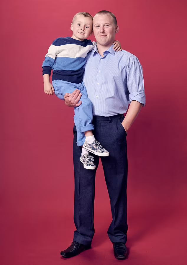 Dean憶述妻子在分娩時情況非常危急,兒子在出生後的短短40秒間沒有呼吸心跳。