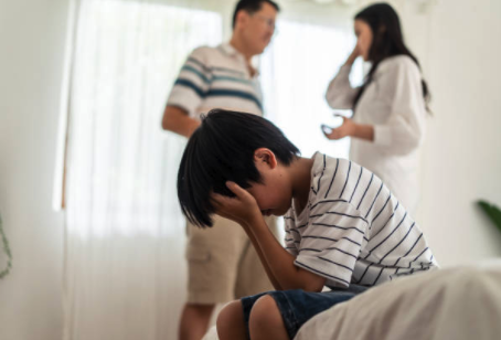 荷蘭政府規定,12至17歲未成年人打疫苗需獲父母同意。