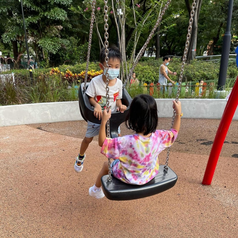屯門公園新式鞦韆